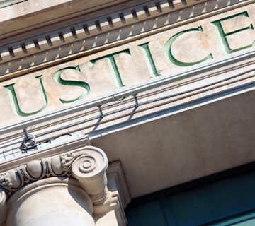 Lawyer & Attorney 3 8